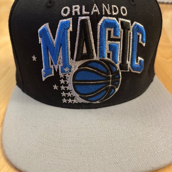 Orlando Magic Mitchell & Ness Gray Snapback NBA - Picture 1 of 8
